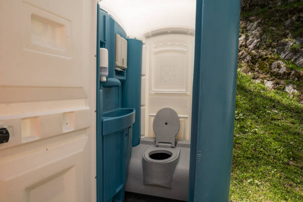Best Restroom trailer rental cost  in Union City, MI