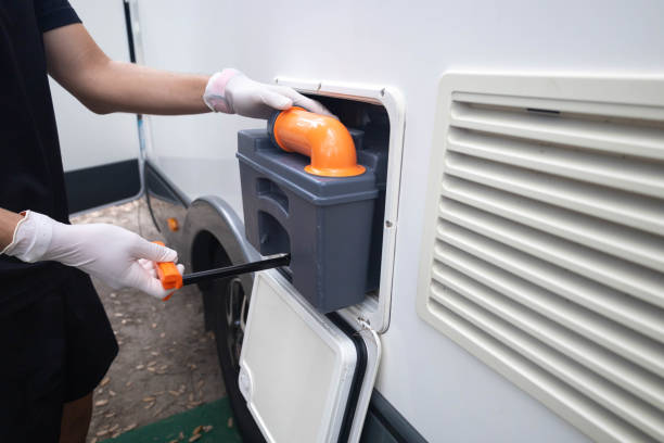Best Porta potty delivery and setup  in Union City, MI